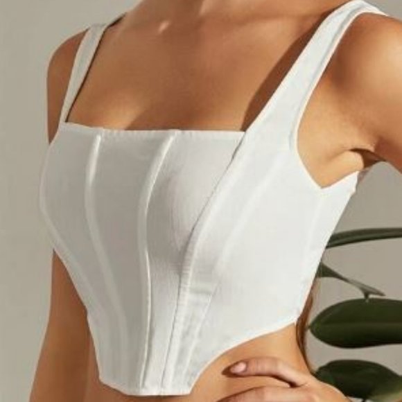 SALE!! NWOT Hi low crop size 4. Never worn - Picture 1 of 9